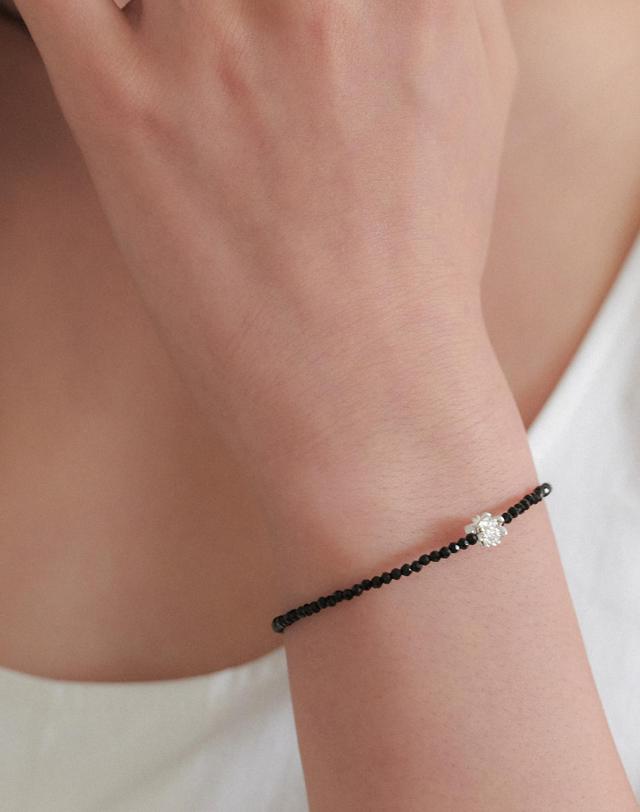 오블라 simple flower beads bracelete 2color JB012 착용컷