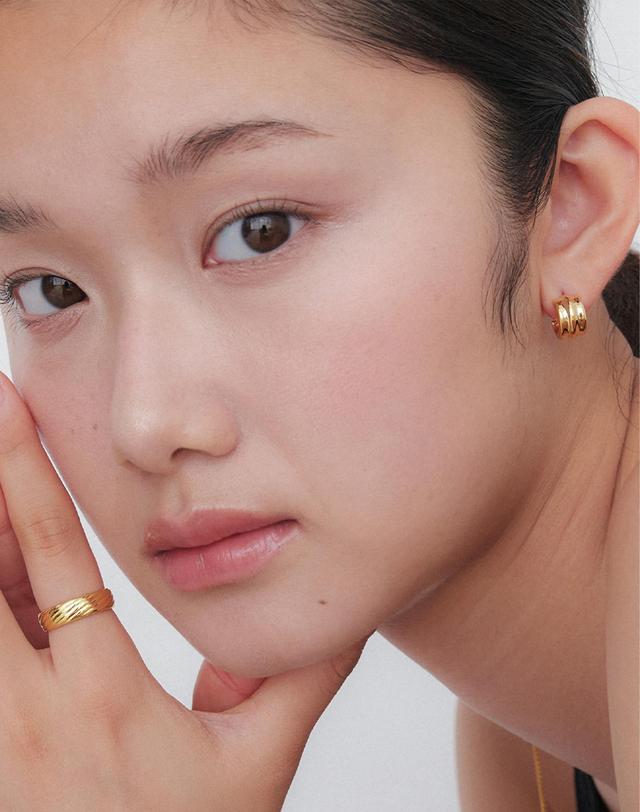 오블라 time molding earring_S JE075 착용컷