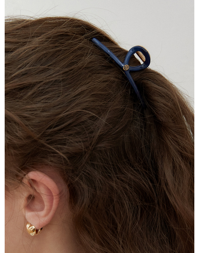 오블라 [mini] Twist metal point hair clip_London navy HC033 착용컷