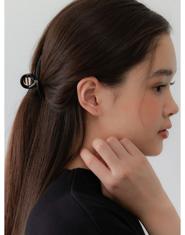 오블라 [mini] Twist metal point hair clip_real black HC034 착용컷
