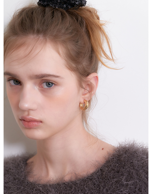 오블라 watery bold earring_2color JE058 착용컷