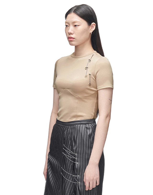 킴지수 [ZISU] Breast Cutout Eyelet T-shirt _ Beige 베이지 착용컷