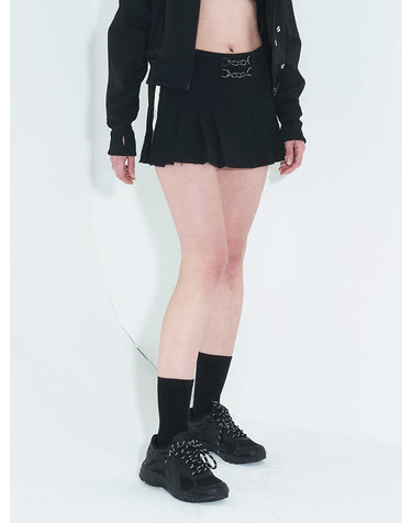 Pleated Logo-Tape Mini Skirt _ Black