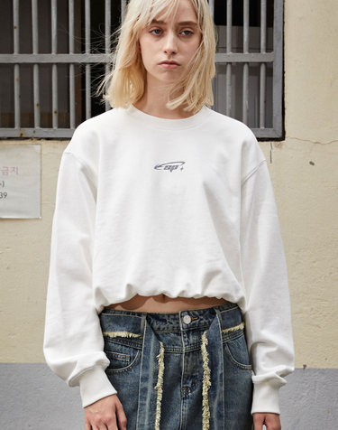 ROSINA ONION CROP SWEATSHIRT WHITE 로지나 어니언 크롭 스웻셔츠 화이트