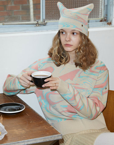 MARBLE CREW NECK SWEATER BEIGE