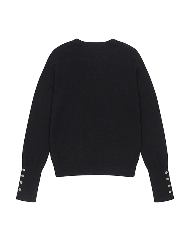 베네통글로벌 Basic slim fit sweater_104HD10CBBK1 착용컷