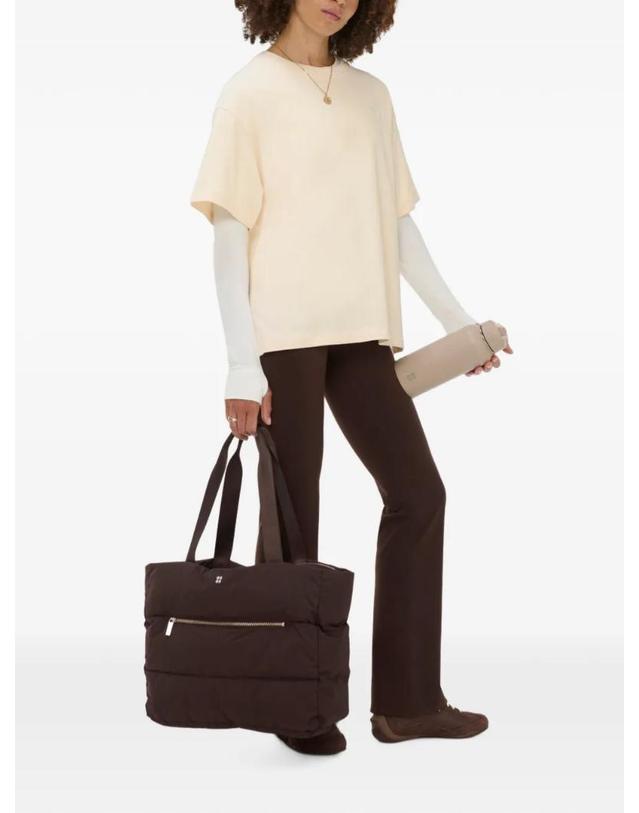 스웨티 베티 [해외직구] 26 FW Sweaty Betty 스웨티 엠보스드 로고 사이드 슬릿 티셔츠 SB04546 TP459369637 착용컷