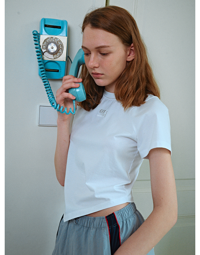 래비티 스포츠 RB One Point Diagonal Cut T-Shirts Light Grey 착용컷