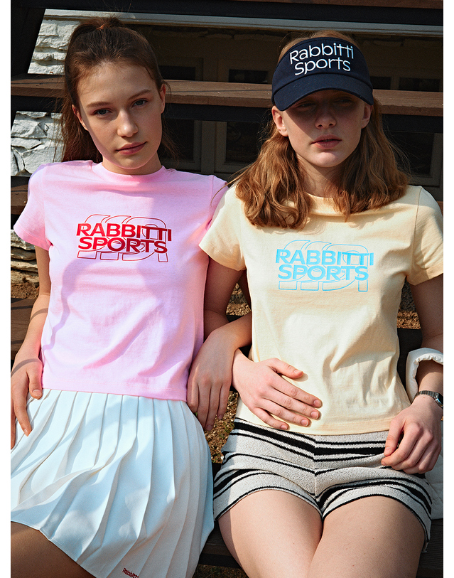 래비티 스포츠 RB Sports Logo Slim Fit T-Shirts Butter 착용컷