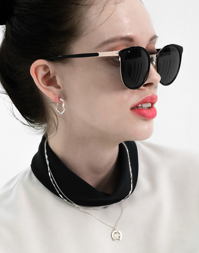 에니르 [카라 허영지착용] ARABELLA MOBILE CHAIN NECKLACE - N1017 착용컷