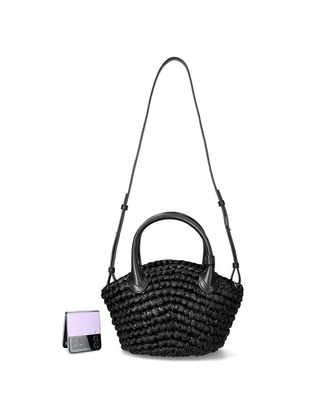 헬렌카민스키 헬렌카민스키 라야 라피아 바스킷 숄더백 BAG52020 CHARCOALBLACK 착용컷