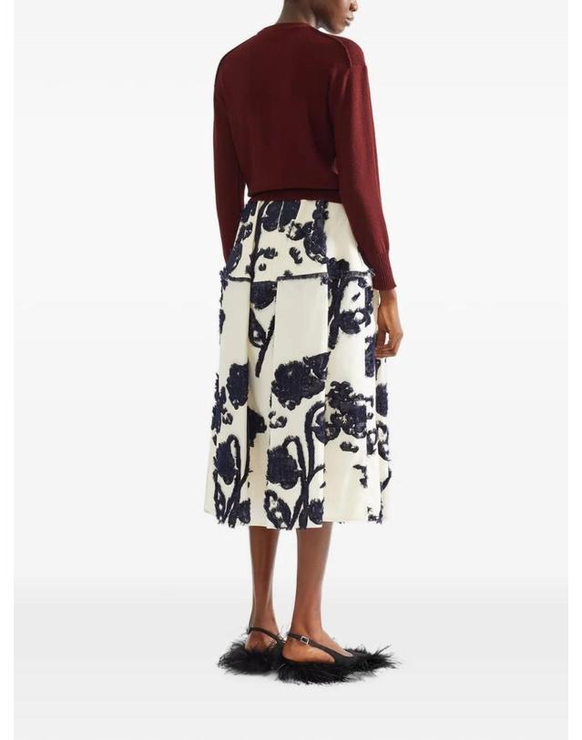 에르뎀 [해외직구] 26 FW 에르뎀 floral embroidered sweater PF26KT6430066012 TP454959447 착용컷