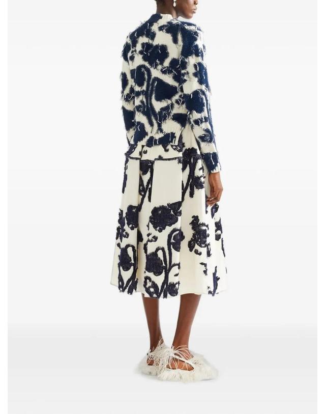 에르뎀 [해외직구] 26 FW 에르뎀 textured floral knit sweater PF26KT6130159009 TP454907929 착용컷