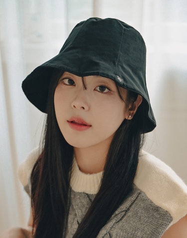 루시다 라벨 리버시블 플라워 펀칭 버킷햇 3color