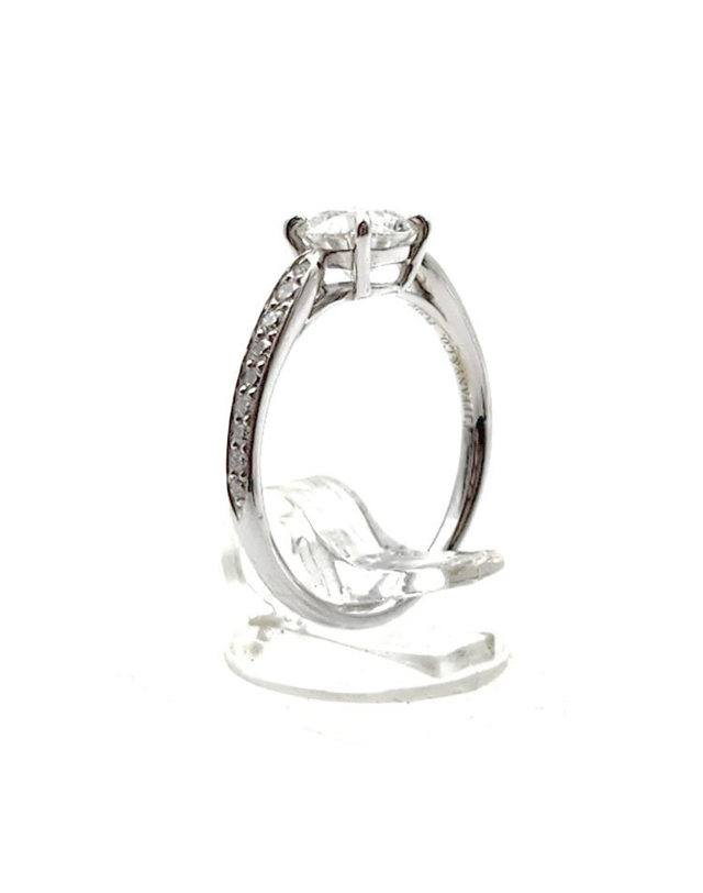 티파니 앤코 티파니앤코 [중고명품] [중고명품] ﻿티파니 하모니 1.01ct 다이아 반지 그레이 착용컷