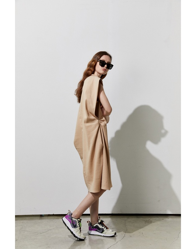 티케비 shoulder dress 착용컷