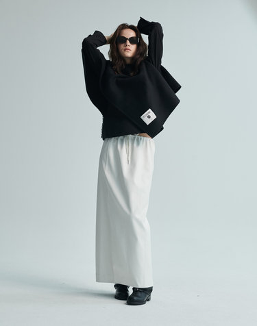 티케비 VEGAN LEATHER SLIT SKIRT WH