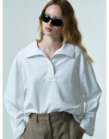 REVERSIBLE NECK BOUCLE TOP