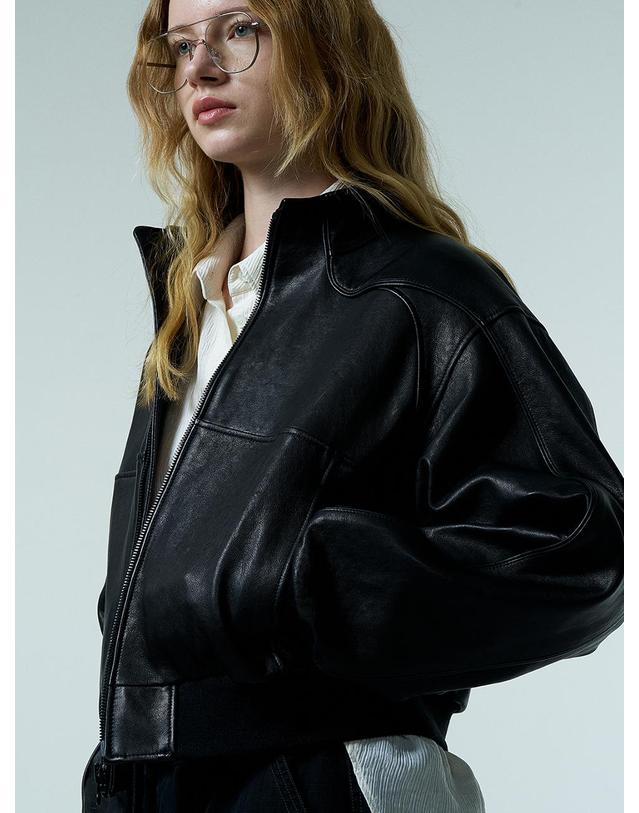 티케비 VEGETABLE LAMBSKIN SPORT JUMPER 착용컷