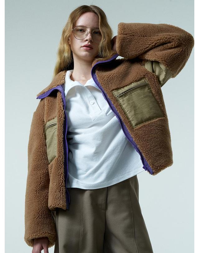 티케비 BLOCK WOOL FLEECE JUMPER 착용컷