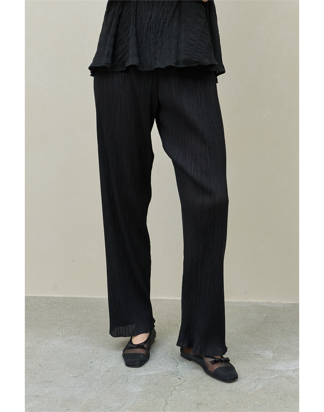 티케비 PLEATS LAYERED TOP PANTS 착용컷