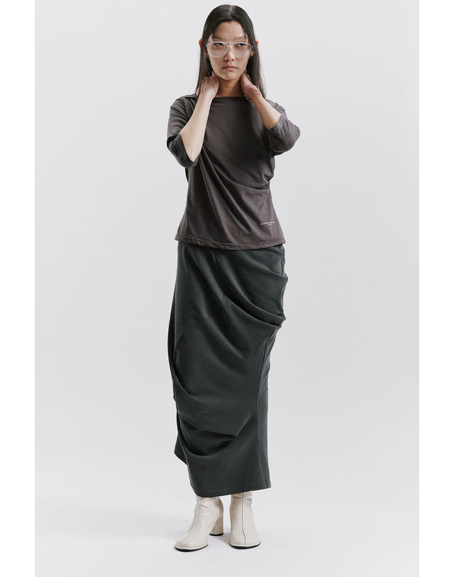 티케비 DRAPE FORMATION SKIRT 착용컷