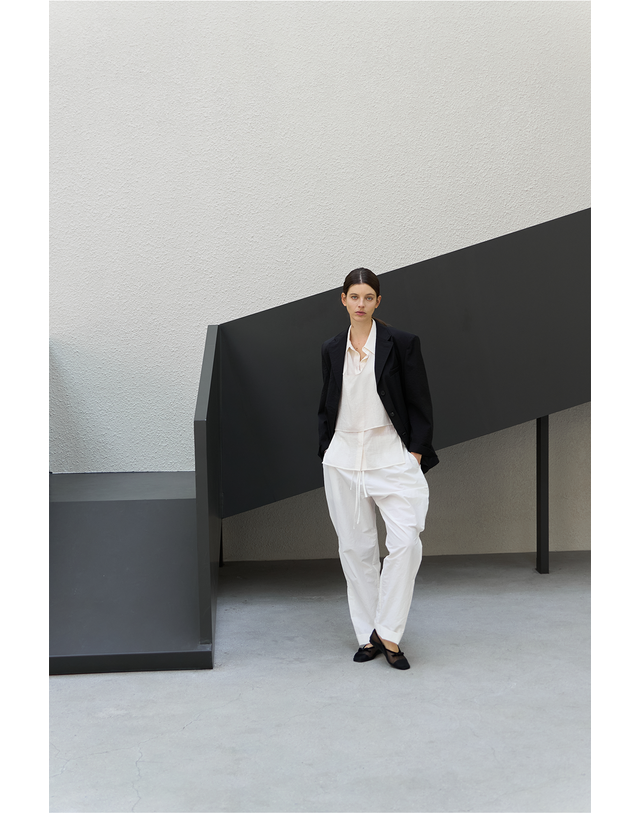 티케비 REODER)LINEN SPORTY STRING PANTS 착용컷