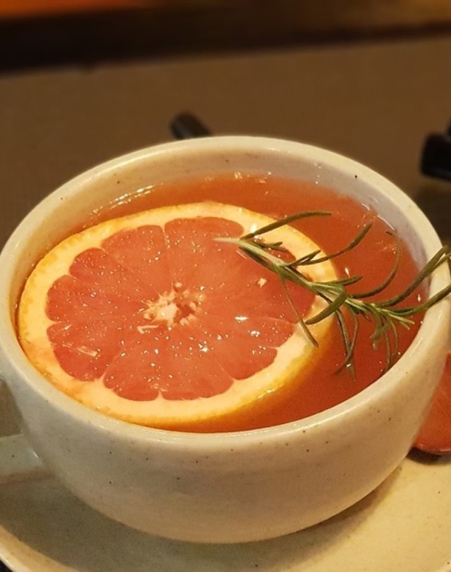 박덕근벌꿀 박덕근벌꿀 리얼 자몽허니블랙티 착용컷