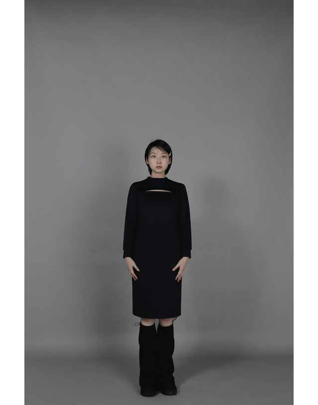 이음 컷아웃 내핑 저지 드레스 (블랙) 착용컷