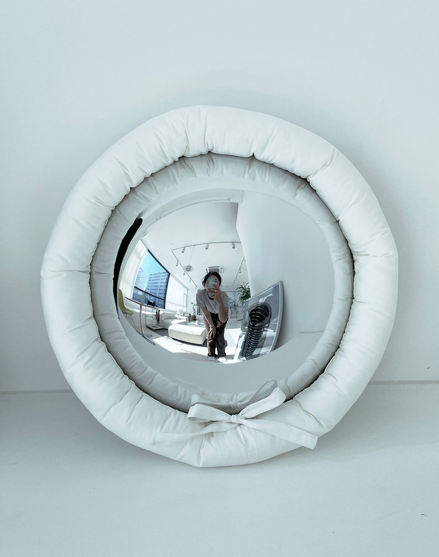 미호미두 Fisheye White Cushion Mirror 착용컷