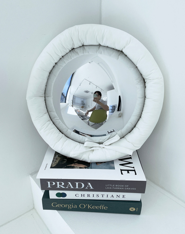 미호미두 Fisheye White Cushion Mirror 착용컷