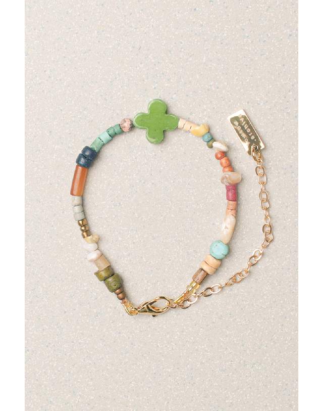 토우토우아카이브 FULL CLOVER BRACELET GRASS : ARCHIVE-049 착용컷