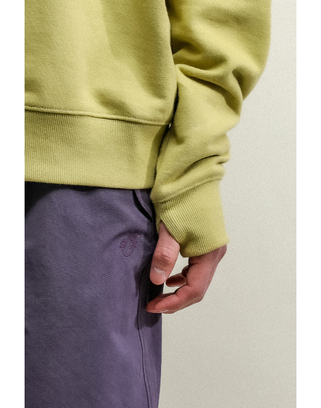 토우토우아카이브 GARDEN EMB THUMBHOLE SWEATSHIRTS-GRASS 착용컷