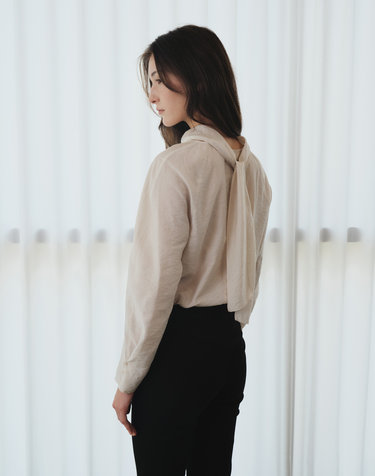 스카프 라운드블라우스 OE6AB8070