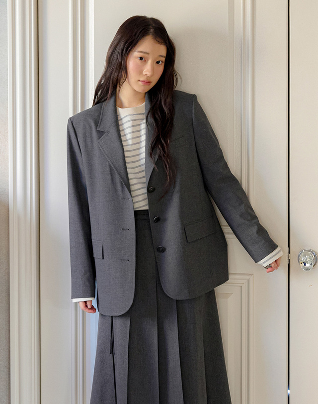 올리브데올리브 스트라이프 자수 티셔츠 OE6SE1660 착용컷