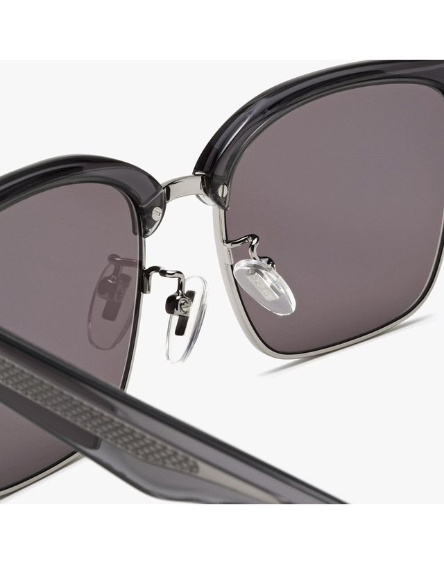 폴리스 아이웨어 POLICE eyewear [갤러리아] 폴리스 선글라스(SPLT52K 0840 55) 착용컷
