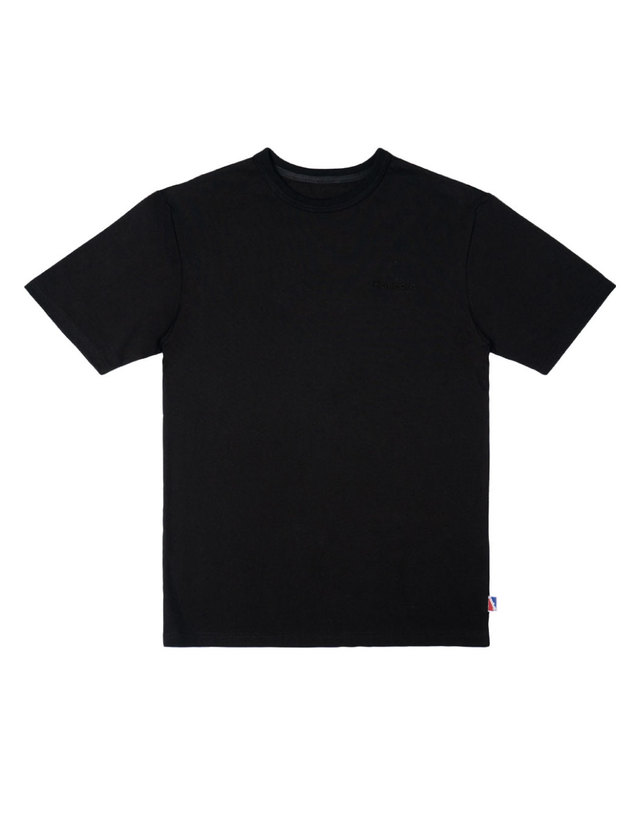 행아웃 New Reflective Logo Gumjeong T-Shirt (Black) 착용컷