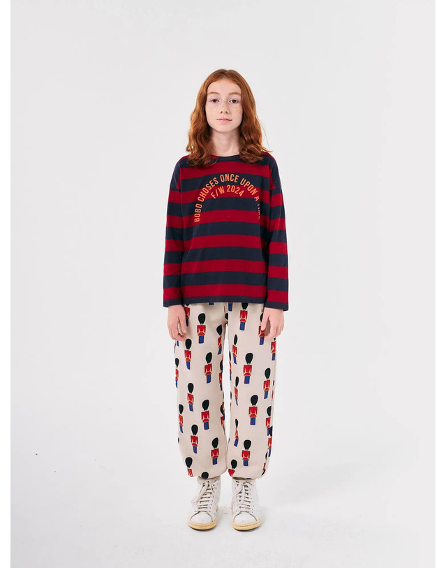 보보쇼즈 [BOBO CHOSES] 보보쇼즈 24FW 아동 긴팔 티셔츠 Bobo Circle stripes T-shirt B224AC016 착용컷