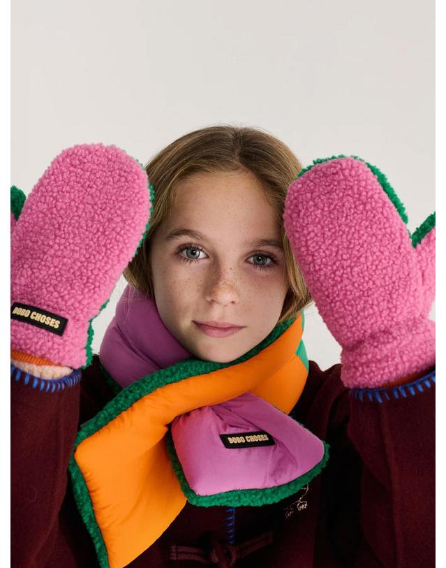 보보쇼즈 보보쇼즈 26FW 아동 장갑 COLOR BLOCK SHEEPSKIN MITTENS B226AI032 착용컷