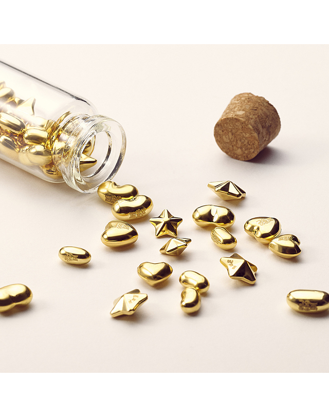 수앤진골드 순금 하트 24K 0.5g 착용컷