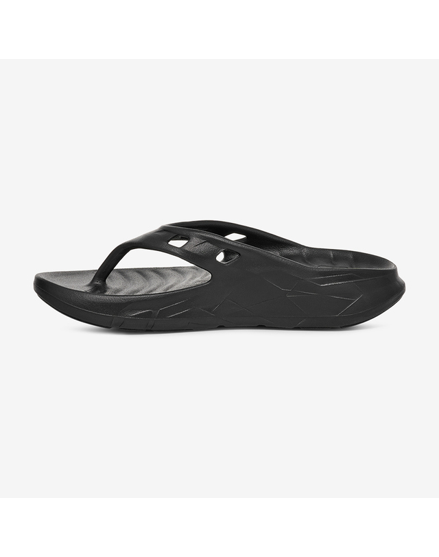 테바 [본사정품] 테바 여성 아프레트레일 플립 (BLK) STVF2516777-BLK 착용컷