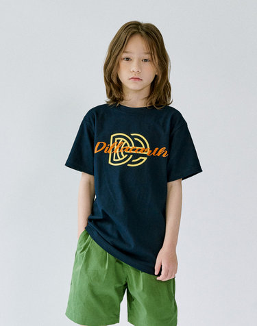 DILLAEARTH NEW LOGO BASIC SHORT SLEEVED T-SHIRT