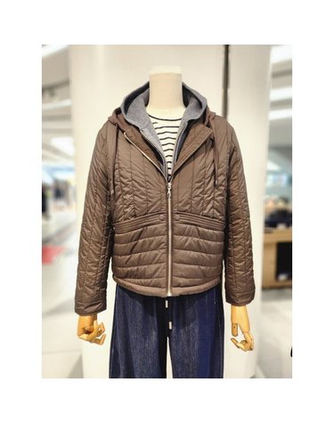 비씨비지 [갤러리아] [26/F/W] 후드 스트라이프 누빔 점퍼 (B6W9Y974)