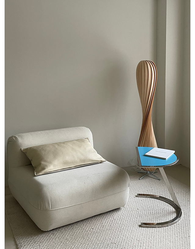 에이피알론드 ［에이피알론드］FLAQ side table / 5colors 플라크 사이드 바 테이블 착용컷