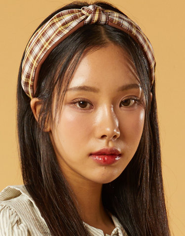 반다나 프레피 체크 헤어밴드 머리띠 [BROWN]