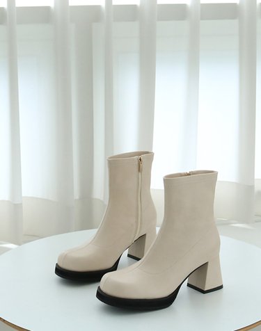 머랭고 스판청키 앵클부츠 소가죽 6.5cm M24W02