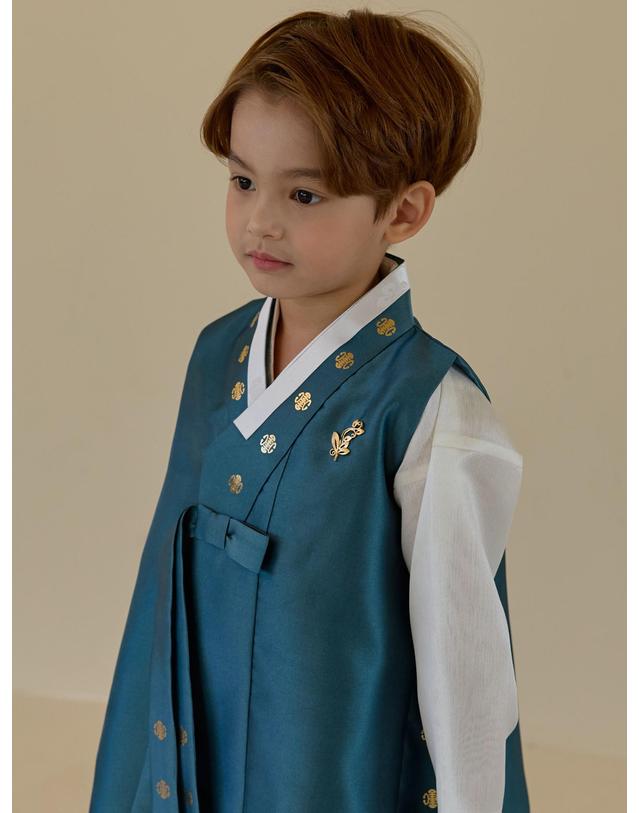 아이보리스튜디오 윤조 착용컷