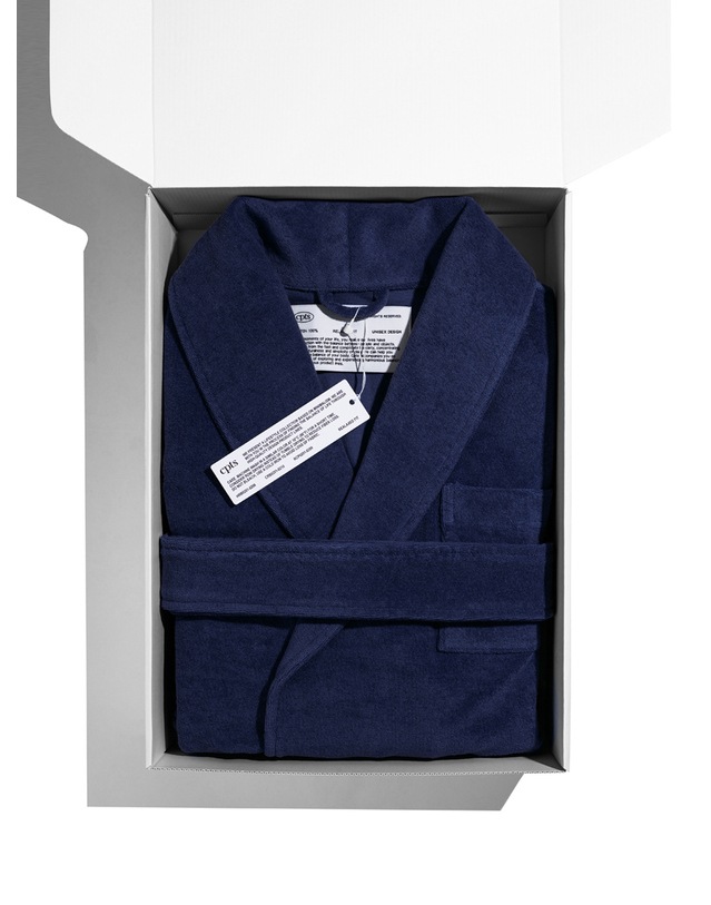 씨피티에스 UNISEX COMFY ROBE_NAVY 착용컷