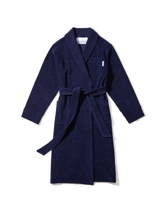 씨피티에스 UNISEX COMFY ROBE SETS_NAVY 착용컷