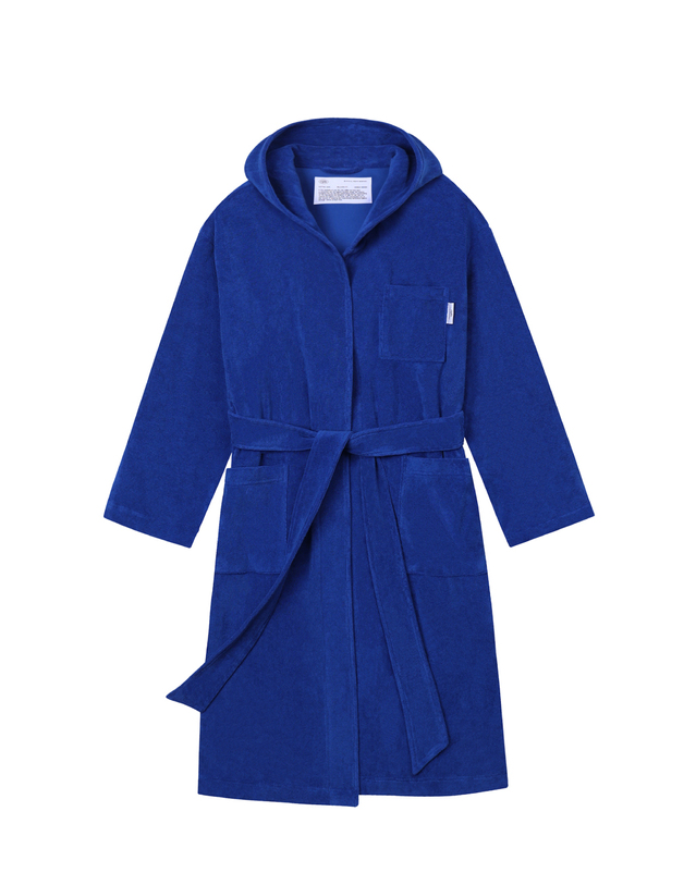 씨피티에스 HOODED COMFY TERRY ROBE SET_BLUE 착용컷